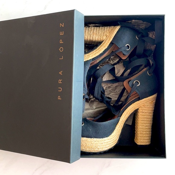 Pura Lopez black linen platform espadrille heels - Picture 8 of 8